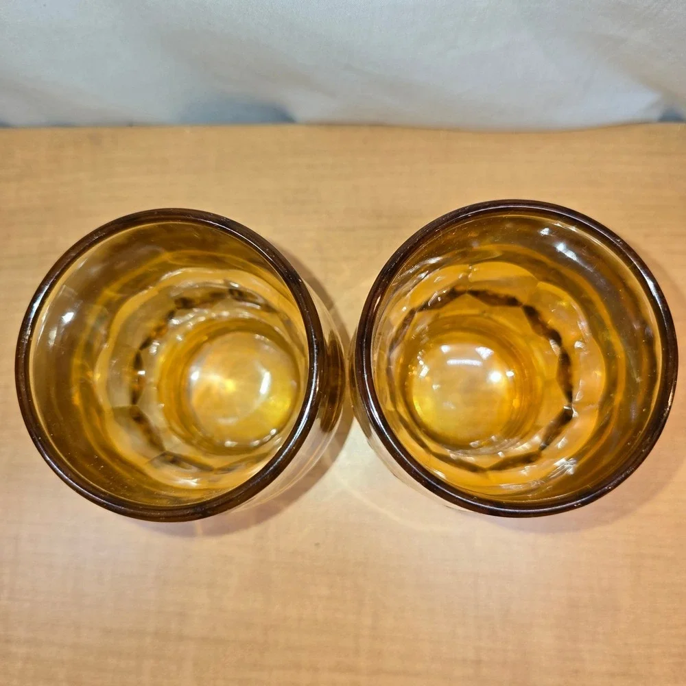 2 Juice Glasses Amber Color 8‎ OZ Honeycomb Thumbprint 4